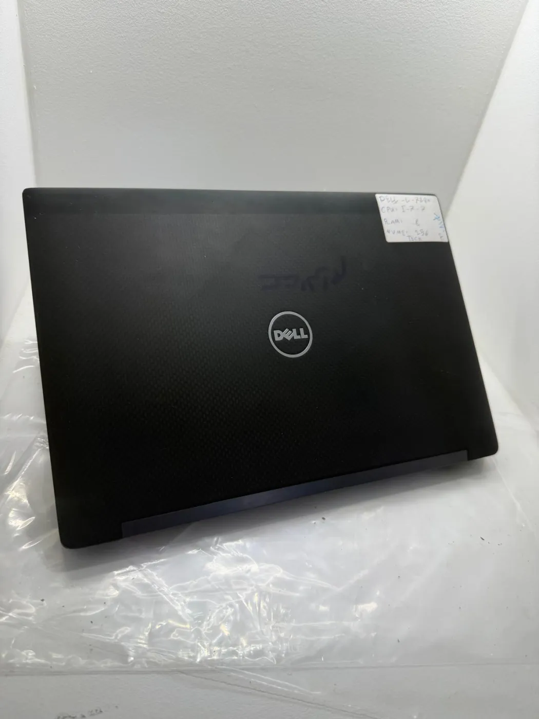 Latitude 7280