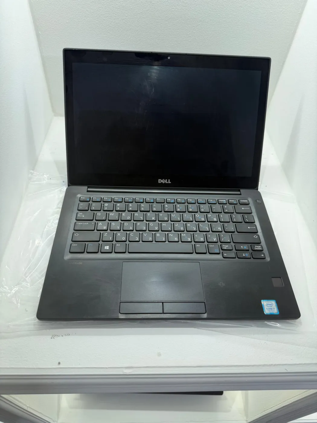 Latitude 7280